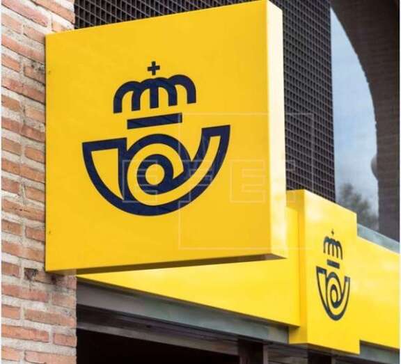 Imagen de archivo de una oficina de Correos (Foto EFE)